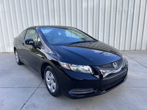 Used 2013 Honda Civic LX image 1