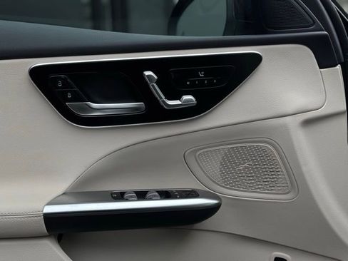 Certified 2023 Mercedes-Benz C 300 4MATIC Sedan image 20