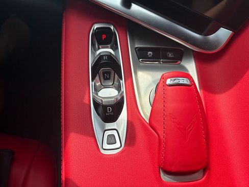 Used 2022 Chevrolet Corvette Stingray Preferred Cpe w/ Z51 Performance Package RWD image 15
