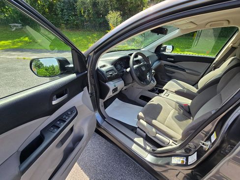 Used 2014 Honda CR-V LX image 10