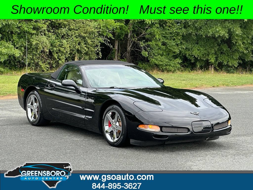 Used 2001 Chevrolet Corvette Convertible w/ Preferred Equipment Group1 RWD image 2