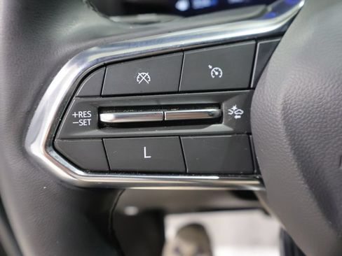 Used 2025 Chevrolet Equinox LT AWD/4WD image 33