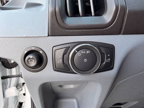 Used 2019 Ford Transit 250 130 Low Roof w/ Exterior Upgrade Package RWD image 34