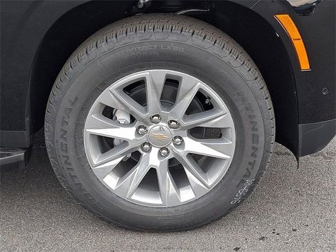 New 2026 Chevrolet Suburban Premier w/ Sun And Tow Package image 6