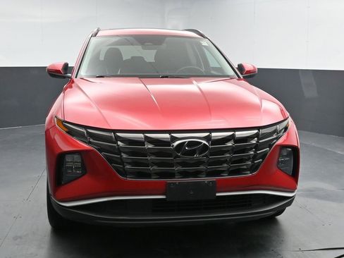 Used 2022 Hyundai Tucson SEL w/ Convenience + Premium Package image 3