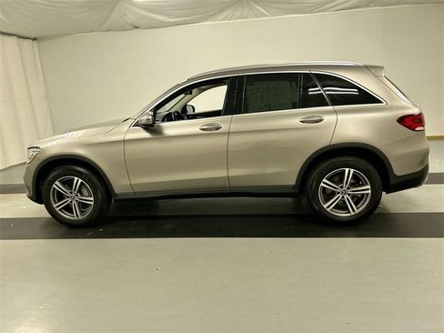 Used 2020 Mercedes-Benz GLC 300 4MATIC image 7