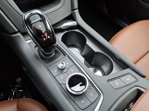 New 2025 Cadillac XT5 Premium Luxury image 32