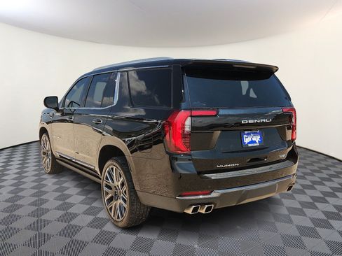 Used 2025 GMC Yukon Denali Ultimate AWD/4WD image 3