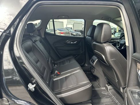Certified 2024 GMC Terrain Denali w/ Denali Premium Package AWD/4WD image 27