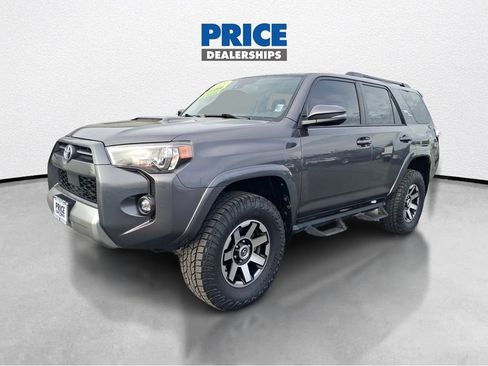 Used 2021 Toyota 4Runner TRD Off-Road Premium w/ Moonroof Package AWD/4WD image 2