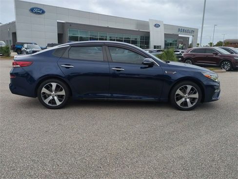 Used 2020 Kia Optima S image 3