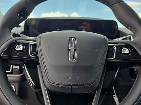 New 2025 Lincoln Aviator 2WD w/ Equipment Group 101A image 23
