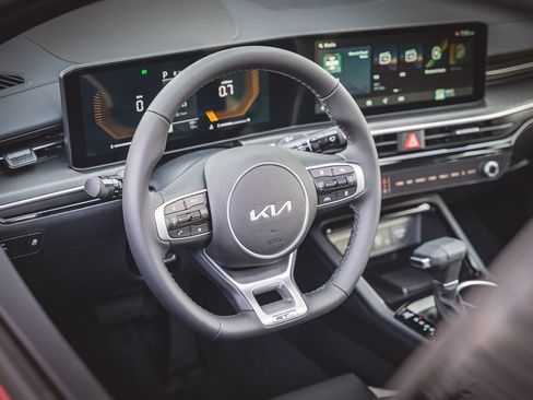 New 2026 Kia K5 GT-Line image 19