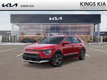 New 2025 Kia Niro EX