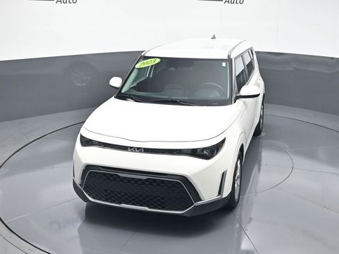 Used 2023 Kia Soul LX w/ LX Technology Package FWD image 45