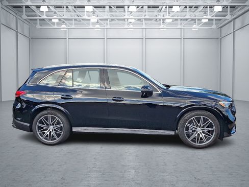 Certified 2025 Mercedes-Benz GLC 43 AMG 4MATIC image 7