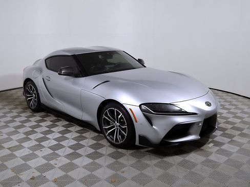 Used 2021 Toyota Supra w/ Safety & Technology Package RWD image 6