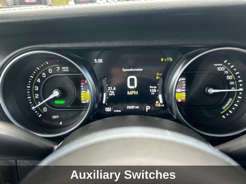 Used 2021 Jeep Wrangler Unlimited Sahara AWD/4WD image 17