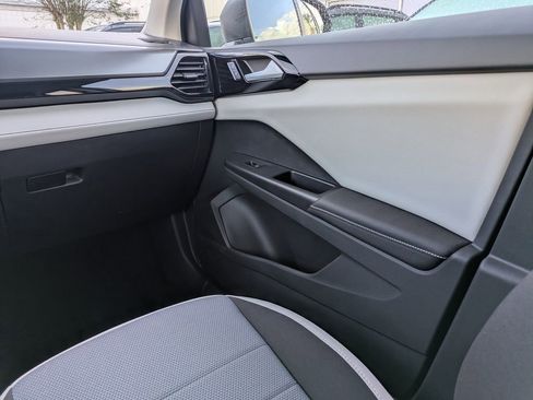 New 2026 Volkswagen Taos S FWD image 19