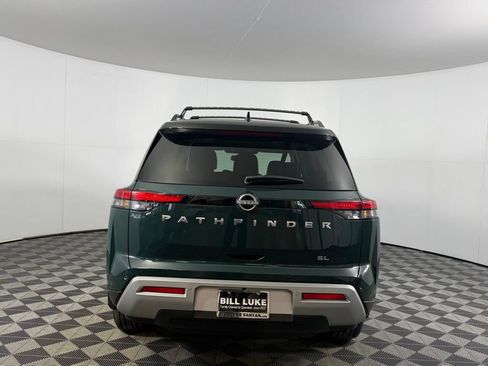 Used 2022 Nissan Pathfinder SL w/ SL Premium Package image 9