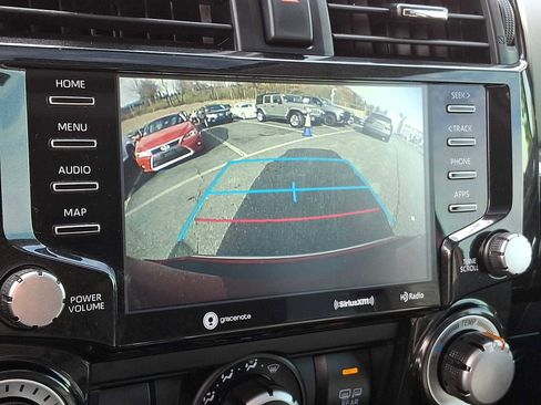 Used 2021 Toyota 4Runner TRD Off-Road Premium w/ Moonroof Package image 17