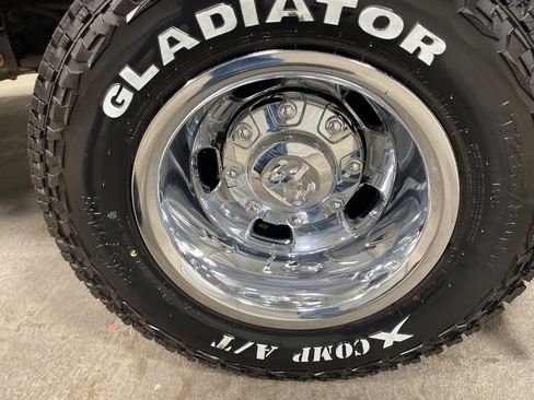 Used 2024 RAM 3500 SLT w/ Quick Order Package 2YG SLT image 48