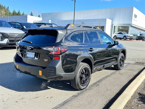 Used 2023 Subaru Outback Wilderness image 5