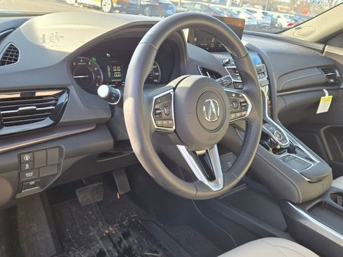 Certified 2025 Acura RDX SH-AWD image 22
