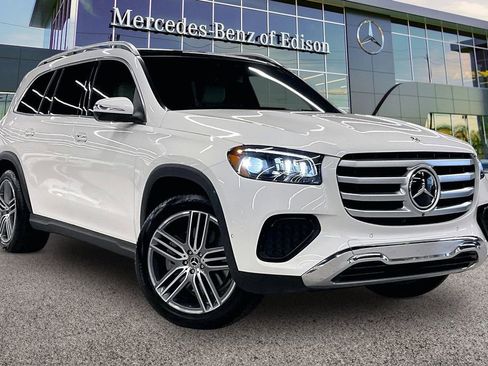 New 2025 Mercedes-Benz GLS 450 4MATIC image 1
