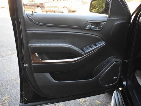 Used 2016 Chevrolet Tahoe LT w/ Luxury Package image 15