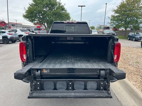 Used 2022 GMC Sierra 3500 SLT w/ SLT Convenience Package AWD/4WD image 26