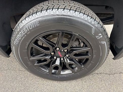 Used 2022 GMC Sierra 1500 Elevation image 37