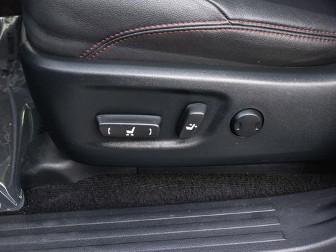 Used 2021 Toyota 4Runner TRD Off-Road Premium image 13