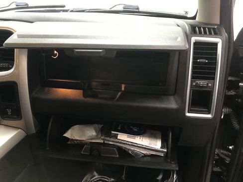 Used 2015 RAM 1500 Big Horn image 37