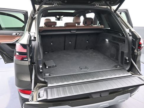 Used 2025 BMW X5 xDrive40i image 18