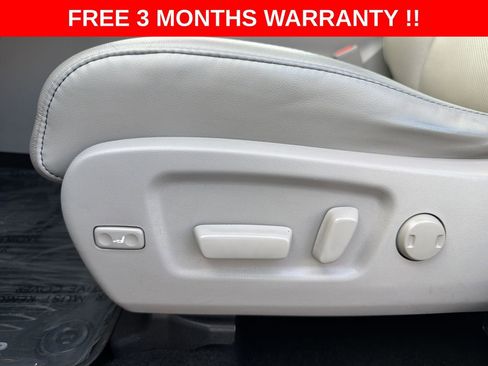 Used 2018 Toyota Highlander Limited image 13