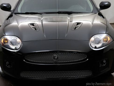 Used 2009 Jaguar XKR R RWD image 10