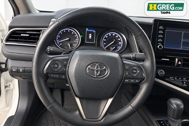 Used 2024 Toyota Camry SE w/ Convenience Package FWD image 13