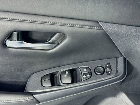 Used 2022 Nissan Sentra SV image 21