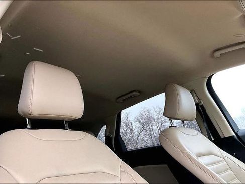 Certified 2022 Ford Edge SEL w/ Convenience Package image 21