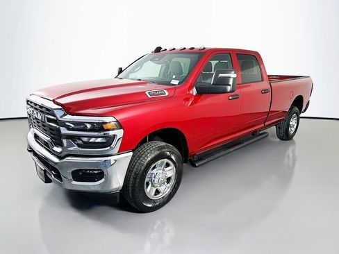New 2026 RAM 2500 Tradesman AWD/4WD image 3