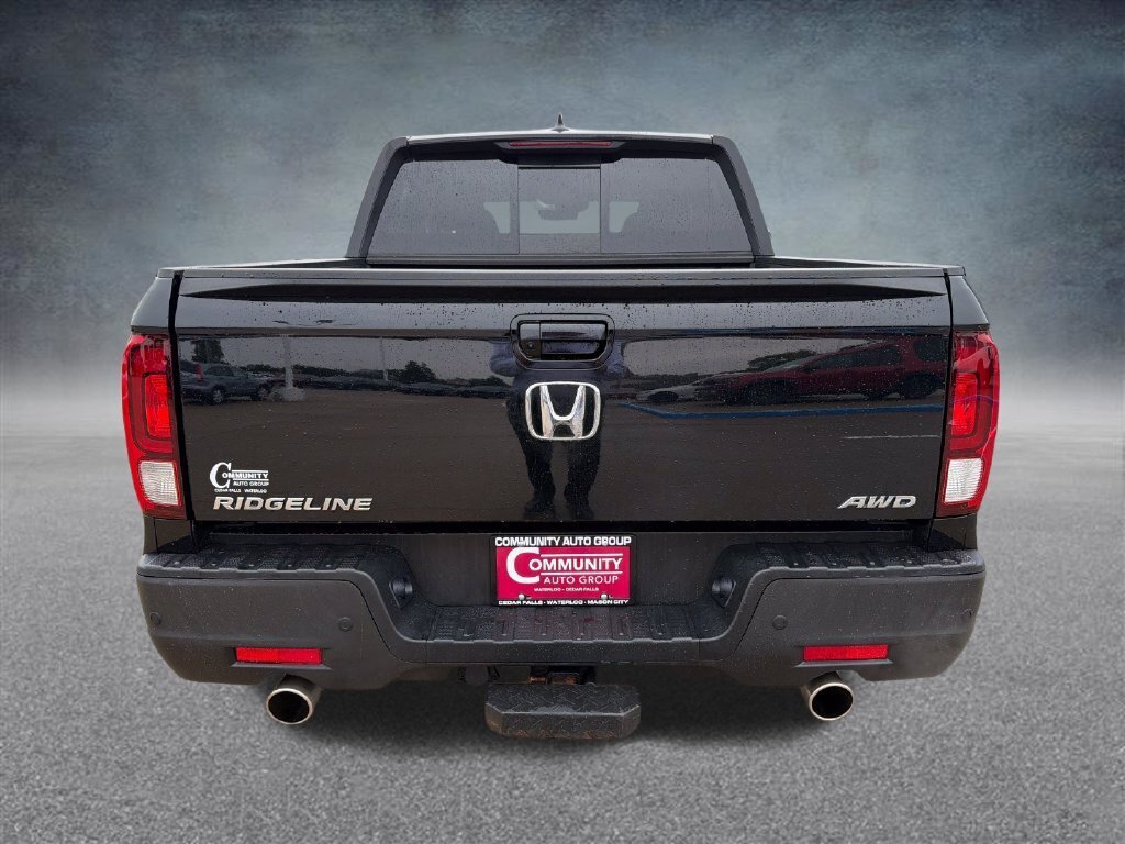 Used 2023 Honda Ridgeline RTL-E image 4