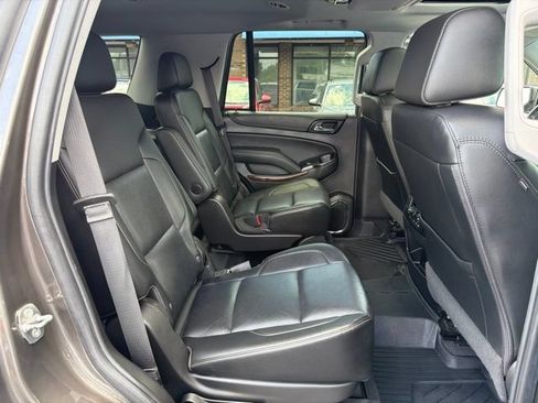 Certified 2019 GMC Yukon SLT w/ Open Road Package AWD/4WD image 19