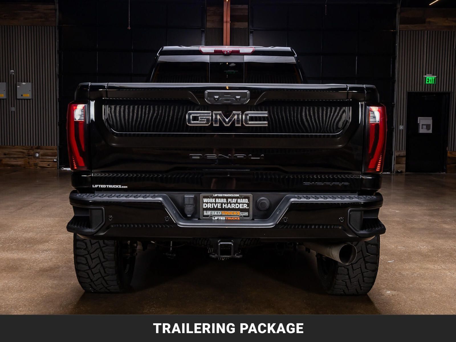 Used 2024 GMC Sierra 3500 Denali Ultimate AWD/4WD image 7