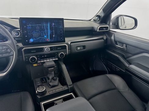 Used 2025 Toyota 4Runner Limited image 24