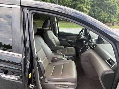 Used 2014 Honda Odyssey EX-L image 16
