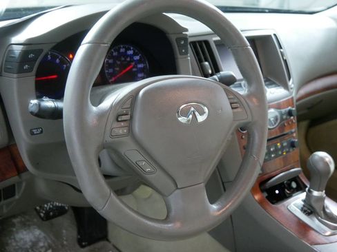 Used 2008 INFINITI G35 x Sedan w/ Premium Pkg image 11