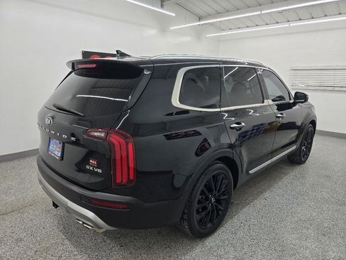 Used 2020 Kia Telluride SX w/ Towing Package FWD image 7