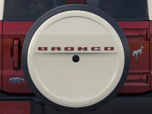 New 2026 Ford Bronco Outer Banks AWD/4WD image 23