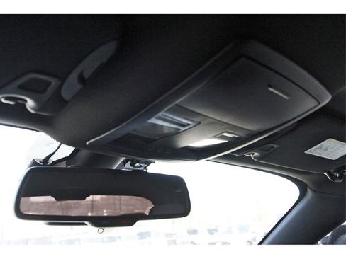 Used 2015 Dodge Challenger R/T image 20